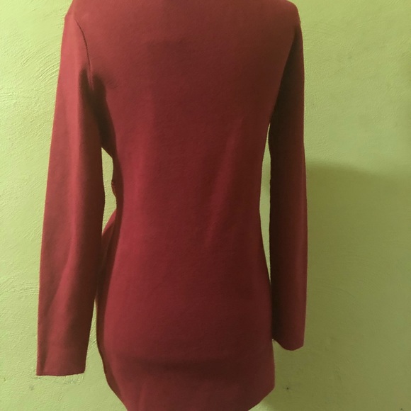 New Woman’s Lavena Red Sweater w/ Sparkles NWT!! - Picture 13 of 14
